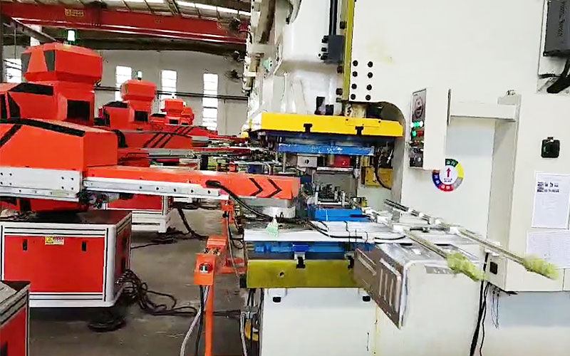 如何正確選擇合適的沖壓自動(dòng)化設(shè)備？